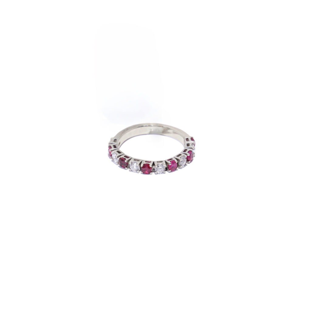 Anillo Half Eternity Rubi