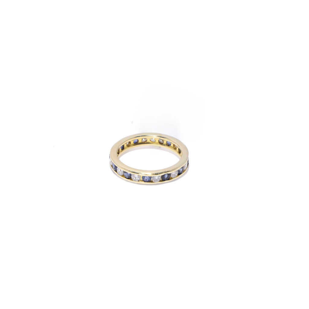 Anillo Eternity Zafiro y Diamantes
